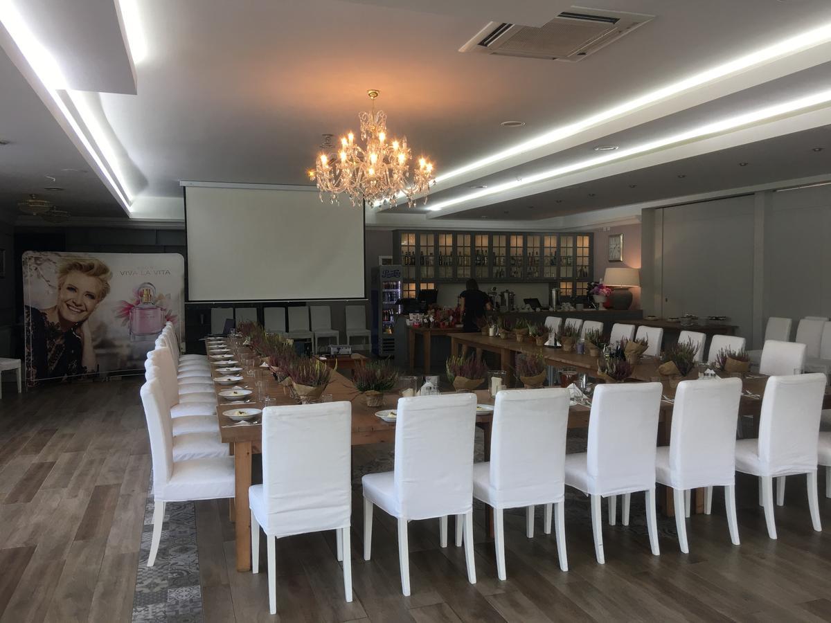 Hotel Europejski Ниса Екстериор снимка